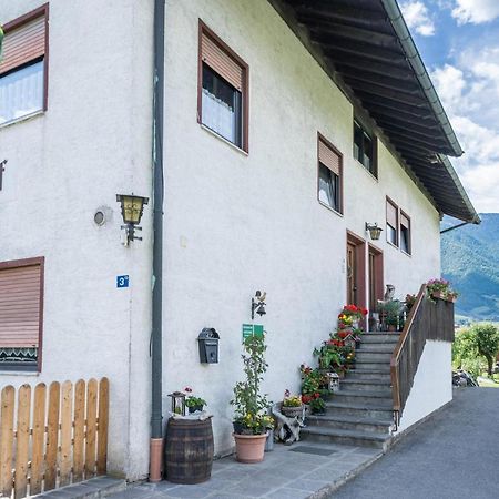 Apartment Tschigat Leilichhof Лана Экстерьер фото